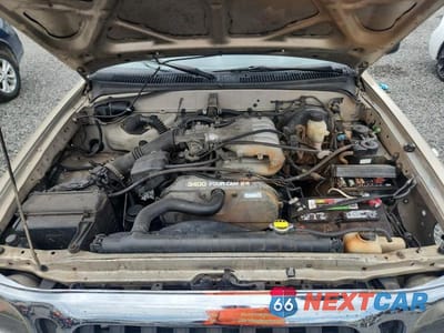 Zdjęcie 11 z 12 samochodu: 2001 TOYOTA TACOMA XTRACAB PRERUNNER VIN:5TESN92NX1Z778251 - miniatura