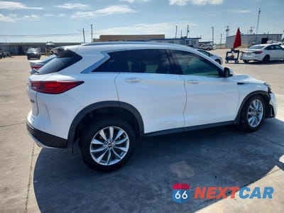 Trzecie zdjęcie samochodu z tyłu: 2022 INFINITI QX50 LUXE VIN:3PCAJ5BA1NF111685 - miniatura