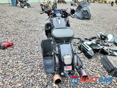 Czwarte zdjęcie samochodu z boku: 2019 HARLEY-DAVIDSON FLHTK VIN:1HD1KEF17KB609216 - miniatura