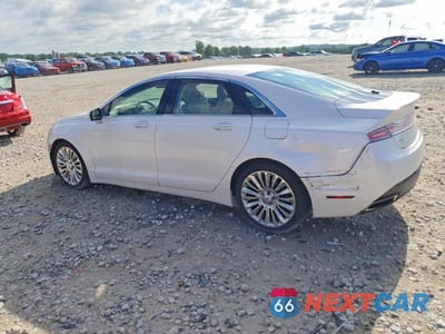 Drugie zdjęcie samochodu z przodu: 2016 LINCOLN MKZ VIN:3LN6L2J96GR615572 - miniatura