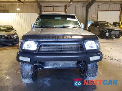 Piąte zdjęcie samochodu w środku: 1996 TOYOTA 4RUNNER SR5 VIN:JT3HN86R6T0011795 - miniatura