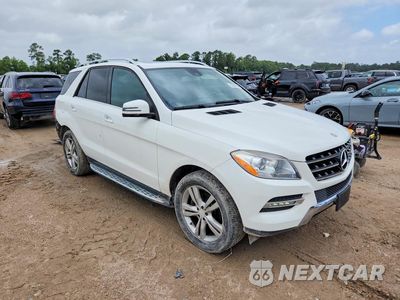 Czwarte zdjęcie samochodu z boku: 2015 MERCEDES-BENZ ML 350 VIN:4JGDA5JB8FA467015 - miniatura