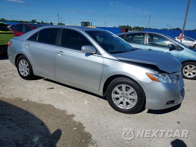 Czwarte zdjęcie samochodu z boku: 2007 TOYOTA CAMRY XLE VIN:JTNBE46KX73116398 - miniatura
