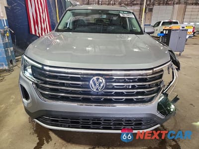 Piąte zdjęcie samochodu w środku: 2026 VOLKSWAGEN ATLAS SE VIN:1V2HN2CA2TC571432 - miniatura
