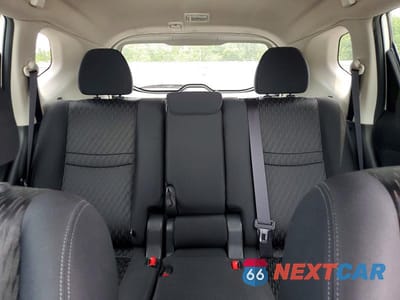 Zdjęcie 10 z 13 samochodu: 2017 NISSAN ROGUE SV VIN:KNMAT2MV0HP597277 - miniatura