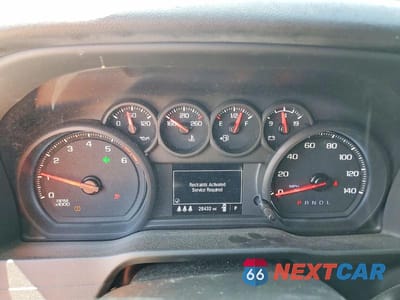 Zdjęcie 9 z 12 samochodu: 2024 CHEVROLET SILVERADO K2500 CUSTOM VIN:2GC4YME78R1158966 - miniatura