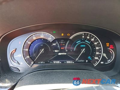 Zdjęcie 9 z 12 samochodu: 2018 BMW 530E VIN:WBAJA9C57JB033206 - miniatura