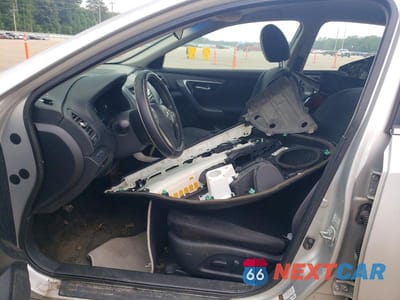 Zdjęcie 7 z 12 samochodu: 2014 NISSAN ALTIMA 2.5 S VIN:1N4AL3AP0EN258303 - miniatura