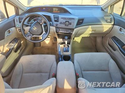 Zdjęcie 8 z 13 samochodu: 2012 HONDA CIVIC LX VIN:19XFB2F52CE080366 - miniatura