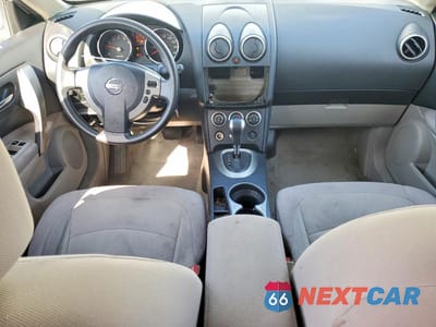 Zdjęcie 8 z 13 samochodu: 2010 NISSAN ROGUE SL VIN:JN8AS5MT1AW002231 - miniatura