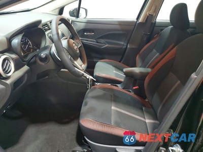 Zdjęcie 7 z 12 samochodu: 2025 NISSAN VERSA SR VIN:3N1CN8FV0SL884451 - miniatura