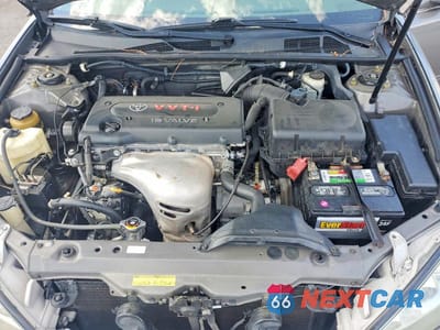Zdjęcie 11 z 12 samochodu: 2005 TOYOTA CAMRY LE VIN:4T1BE32K65U545027 - miniatura
