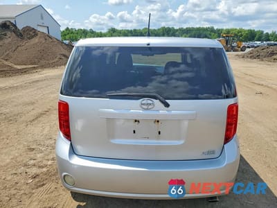Zdjęcie 6 z 13 samochodu: 2008 TOYOTA SCION XB VIN:JTLKE50E381049755 - miniatura