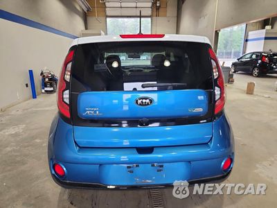 Zdjęcie 11 z 26 samochodu: 2016 KIA SOUL EV BASE VIN:KNDJP3AE9G7005162 - miniatura