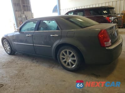 Drugie zdjęcie samochodu z przodu: 2008 CHRYSLER 300C VIN:2C3KA63H38H139643 - miniatura
