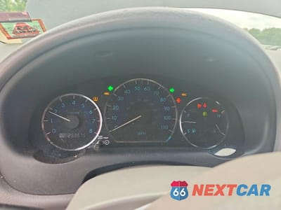 Zdjęcie 9 z 13 samochodu: 2008 TOYOTA SIENNA XLE LIMITED VIN:5TDBK22C58S019271 - miniatura