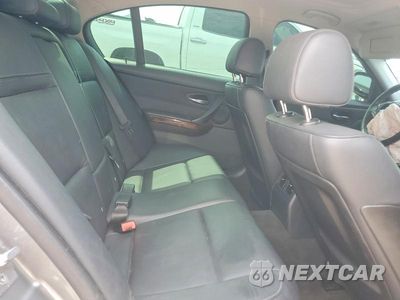 Zdjęcie 10 z 13 samochodu: 2010 BMW 335 I VIN:WBAPM7C57AE192313 - miniatura