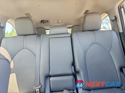 Zdjęcie 10 z 13 samochodu: 2023 TOYOTA HIGHLANDER LIMITED VIN:5TDKDRBH5PS020580 - miniatura