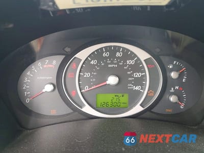 Zdjęcie 9 z 14 samochodu: 2006 HYUNDAI TUCSON VIN:KM8JN12D86U295017 - miniatura