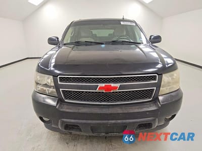 Piąte zdjęcie samochodu w środku: 2007 CHEVROLET SUBURBAN C1500 VIN:1GNFC16037R216971 - miniatura