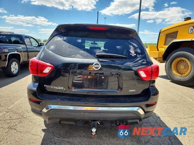 Zdjęcie 6 z 13 samochodu: 2017 NISSAN PATHFINDER S VIN:5N1DR2MM0HC914321 - miniatura