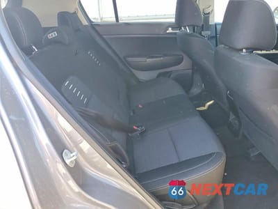 Zdjęcie 11 z 13 samochodu: 2018 KIA SPORTAGE LX VIN:KNDPMCAC4J7303479 - miniatura