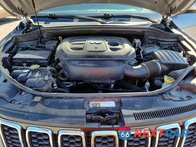 Zdjęcie 12 z 13 samochodu: 2019 JEEP GRAND CHEROKEE LAREDO VIN:1C4RJFAG6KC606844 - miniatura
