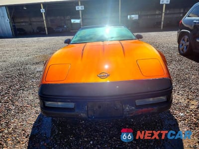 Piąte zdjęcie samochodu w środku: 1991 CHEVROLET CORVETTE VIN:1G1YY2386M5102364 - miniatura