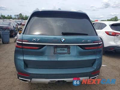 Zdjęcie 6 z 13 samochodu: 2025 BMW X7 XDRIVE40I VIN:5UX23EM02S9Z31149 - miniatura
