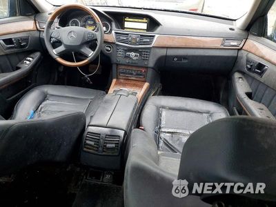 Zdjęcie 8 z 12 samochodu: 2012 MERCEDES-BENZ E 350 VIN:WDDHF5KB3CA532621 - miniatura