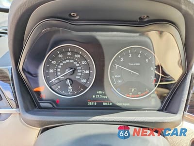 Zdjęcie 9 z 13 samochodu: 2018 BMW X1 SDRIVE28I VIN:WBXHU7C30J5H40261 - miniatura
