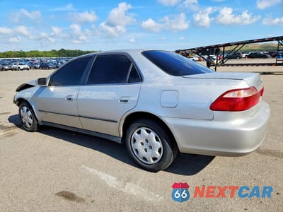 Drugie zdjęcie samochodu z przodu: 1998 HONDA ACCORD LX VIN:1HGCG5647WA153432 - miniatura
