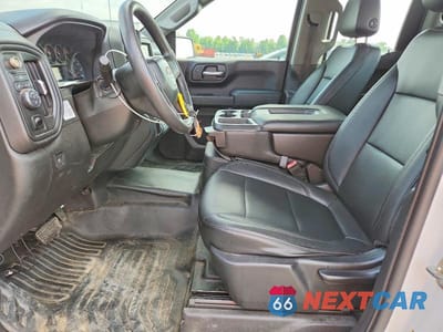 Zdjęcie 7 z 13 samochodu: 2019 CHEVROLET SILVERADO C1500 VIN:1GCRWAEH9KZ371649 - miniatura