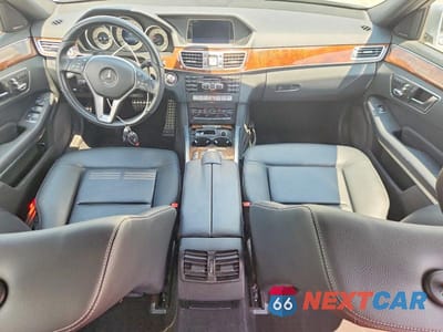 Zdjęcie 8 z 12 samochodu: 2014 MERCEDES-BENZ E 350 4MATIC VIN:WDDHF8JBXEA990159 - miniatura