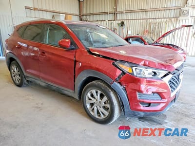 Czwarte zdjęcie samochodu z boku: 2021 HYUNDAI TUCSON VALUE VIN:KM8J33A47MU387882 - miniatura
