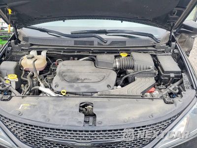 Zdjęcie 12 z 13 samochodu: 2019 CHRYSLER PACIFICA TOURING L VIN:2C4RC1BG0KR629099 - miniatura