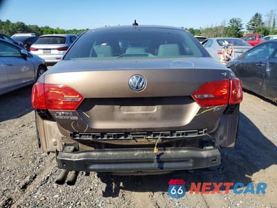 Zdjęcie 6 z 12 samochodu: 2014 VOLKSWAGEN JETTA SE VIN:3VWD17AJ7EM322148 - miniatura