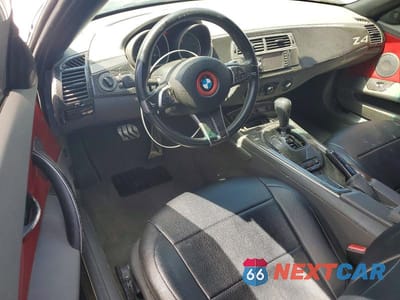 Zdjęcie 8 z 12 samochodu: 2004 BMW Z4 2.5 VIN:4USBT33574LS52965 - miniatura