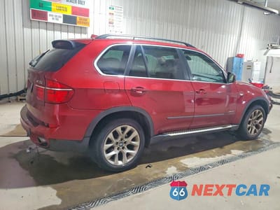 Trzecie zdjęcie samochodu z tyłu: 2013 BMW X5 XDRIVE35I VIN:5UXZV4C53D0B01239 - miniatura