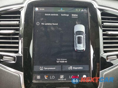 Zdjęcie 9 z 13 samochodu: 2023 VOLVO XC90 PLUS VIN:YV4H60CNXP1912211 - miniatura