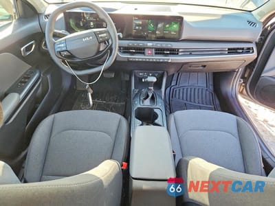 Zdjęcie 8 z 13 samochodu: 2025 KIA K4 LXS VIN:3KPFT4DE3SE029016 - miniatura