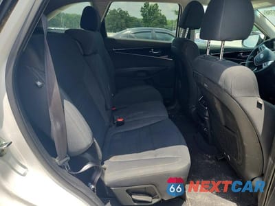 Zdjęcie 11 z 13 samochodu: 2020 KIA SORENTO S VIN:5XYPG4A53LG613255 - miniatura
