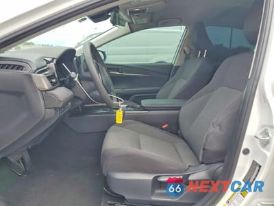 Zdjęcie 7 z 12 samochodu: 2025 TOYOTA CAMRY LE VIN:4T1DAACK3SU571362 - miniatura