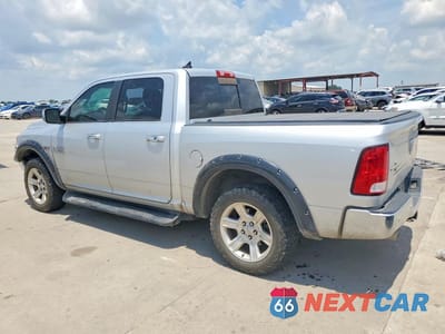 Drugie zdjęcie samochodu z przodu: 2017 RAM 1500 SLT VIN:1C6RR7LT3HS528134 - miniatura