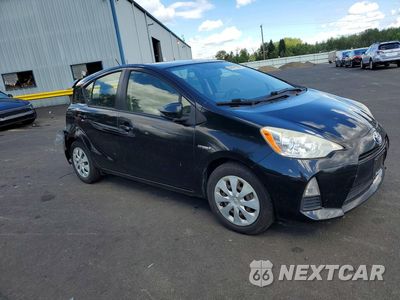 Czwarte zdjęcie samochodu z boku: 2013 TOYOTA PRIUS C TWO VIN:JTDKDTB34D1533488 - miniatura