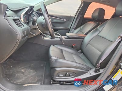 Zdjęcie 7 z 12 samochodu: 2017 CHEVROLET IMPALA LT VIN:2G1105S32H9159833 - miniatura