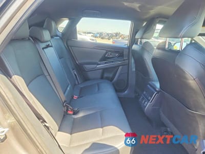 Zdjęcie 11 z 14 samochodu: 2023 SUBARU SOLTERRA PREMIUM VIN:JTMABABA2PA010429 - miniatura