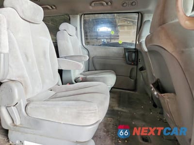 Zdjęcie 11 z 13 samochodu: 2006 KIA SEDONA LX VIN:KNDMB233X66032201 - miniatura