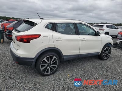 Trzecie zdjęcie samochodu z tyłu: 2017 NISSAN ROGUE SPORT SL VIN:JN1BJ1CR2HW114244 - miniatura