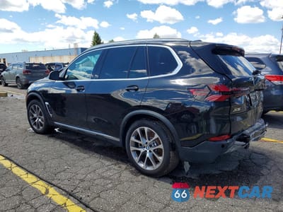 Drugie zdjęcie samochodu z przodu: 2026 BMW X5 XDRIVE50E VIN:5UX43EU09T9186801 - miniatura